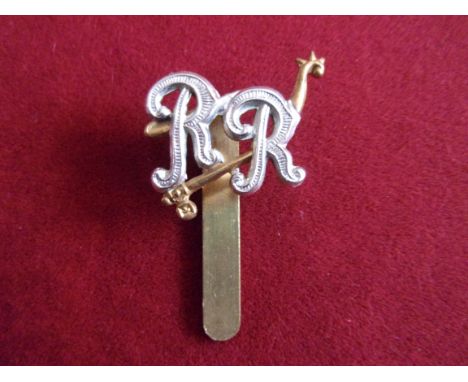 The City of London Yeomanry (Rough Riders) Officers Cap Badge (Bi-metal), two lugs, the lettering is in brass and spur in whi