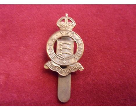 Essex Yeomanry Beret Badge (Gilding-metal), slider, issued 1954-1963. K&amp;K: 2331