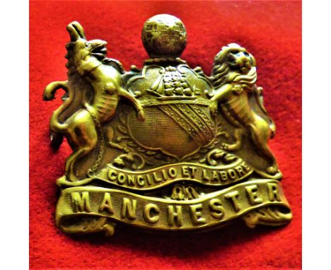 Manchester Regiment (Pals Battalion) Kitchener's Army WWI Cap Badge (Brass), two lugs. 
