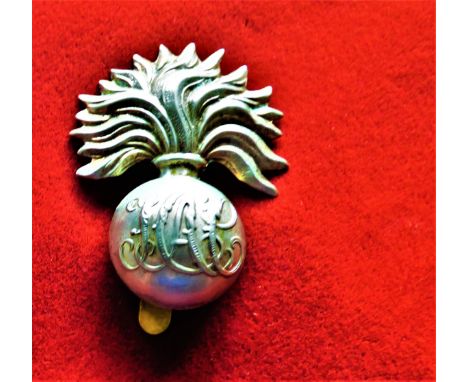 Honourable Artillery Company (Territorial Regiment)  Other Ranks Cap Badge (White-metal), slider. K&amp;K: 2375