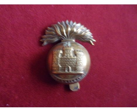 Royal Inniskilling Fusiliers WWI War Economy Cap Badge (Brass), slider. K&amp;K: 632