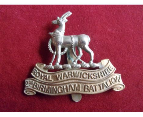 Royal Warwickshire Regiment 2nd Battalion (1st Birmingham), (Birmingham Pals') WWI Cap Badge, (Bi-metal), slider. K&amp;K: 11