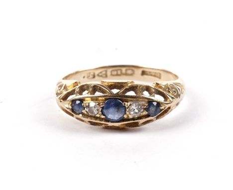 An antique sapphire and diamond ring, in a navette arrangement, on an 18ct yellow gold shank, Chester, 1919, size L, 2.5g gro