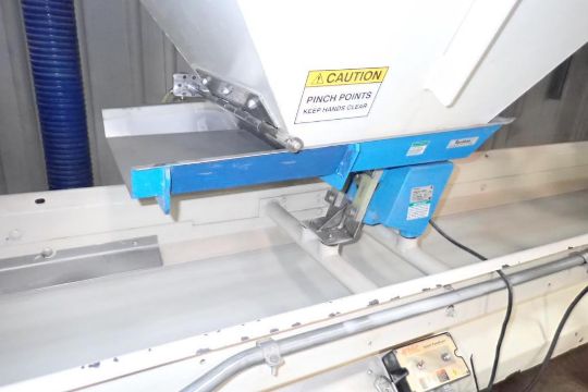 Syntron Vibratory Feeders Model Bf2 A Ss Bed 24 In Long X 12 In