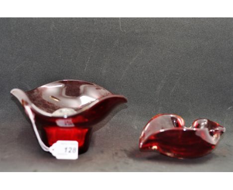 MURANO STYLE RUBY RED GLASS POSEY FLOWER BOWL PLUS RUBY RED ASHTRAY (2)