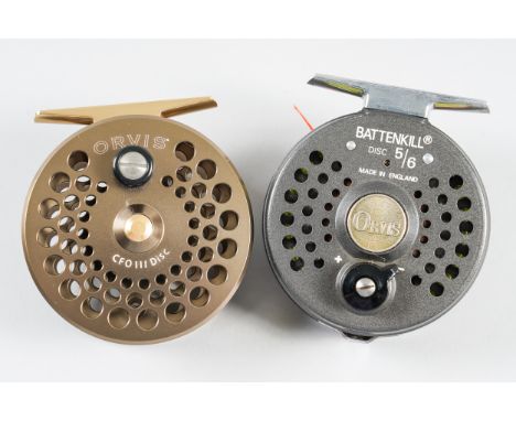 ORVIS: CFO III DISK REEL (2)5/6; Together with a Battenkill fly line and pouchesCondition report; light use