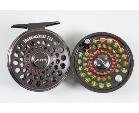 ORVIS: BATTENKILL III REEL (2)3 3/8. with one spare spool, includes pouchesCondition report; light use