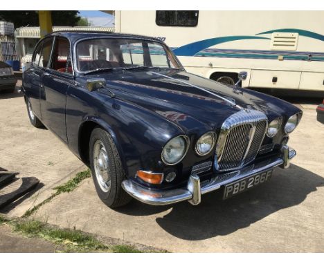 A 1967 Daimler Sovereign 4.2 automatic, registration number PBB 286F, dark blue. This original Daimler is finished in dark bl