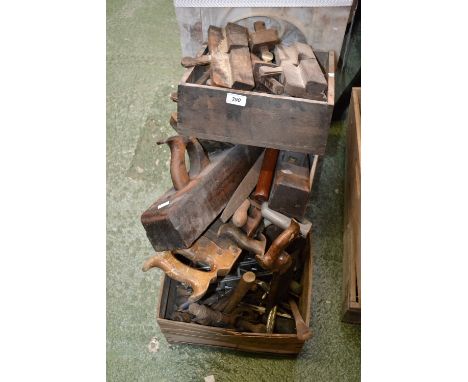 Tools - a Spear and Jackson no.26 tenon saw; others; assorted rebate plates including Mosley and Sons; Record 01 and 02 plane