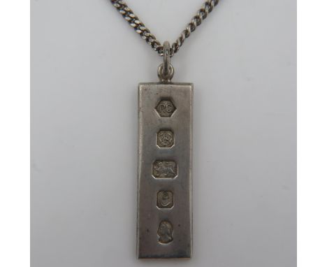 Silver ingot on a 925 silver chain, 28g. UK P&amp;P Group 1 (£16+VAT for the first lot and £2+VAT for subsequent lots)