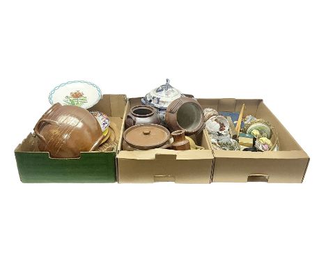 Four stoneware jars, tureen and cover, figural table lamp, trinket boxes and a collection of other ceramics and collectables 