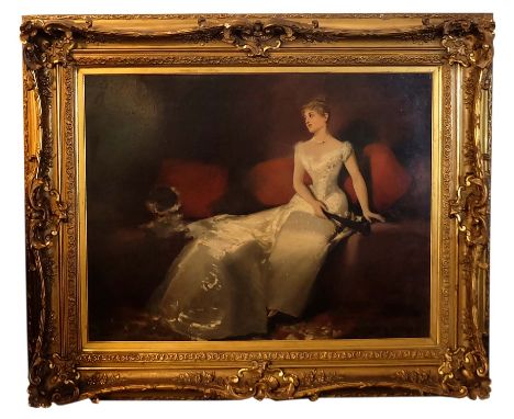 KELLER, Albert von (*27.04.1844 Gais †14.07.1920 München), Öl/ Platte, Junge Frau im seidenen Abendkleid mit Fächer auf Sofa,