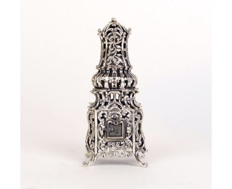 PUPPENSTUBENZUBEHÖR/ MINIATUR OFEN, Manuf Gebrüder Kühn/ Schwäbisch Gmünd, Rokoko Stil, allseits durchbrochen gearbeitet, Roc