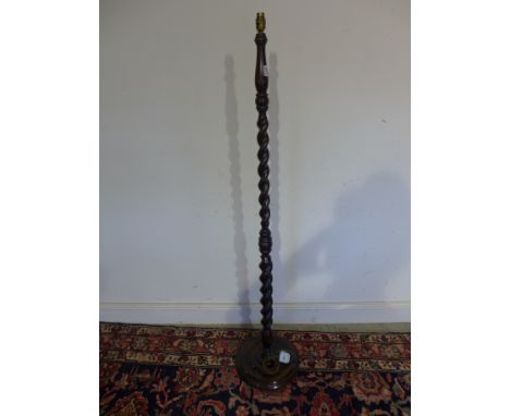 A 1940's barleytwist standard lamp
Condition report: Tested