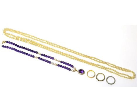 A 22ct gold band ring, size N1/2, an amethyst bead necklace, a simulated pearl necklace and two rings (a.f.) (5)22ct gold ban