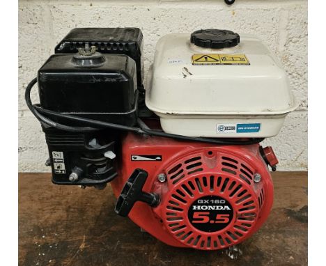 A Honda GX160 5.5hp pull start engine