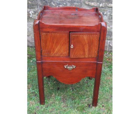 A 19th century mahogany commode, having two cupboard doors and pull out commode drawer, width 20.5ins x depth 18ins x height 