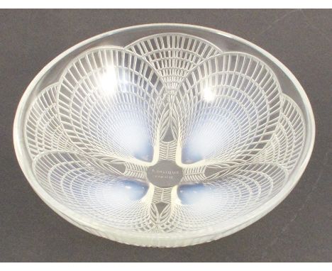 A Lalique opalescent glass bowl, decorated in the Coquilles pattern, etched R Lalique, diameter 8insCondition Report:  Good c