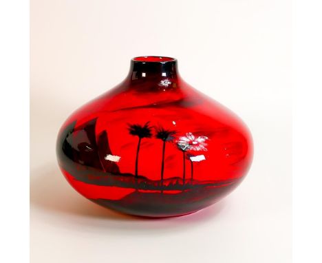 Peggy Davies squat Ruby Fusion large vase with Pyramid design, 20cm tall 