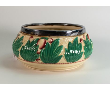 Clarice Cliff Embossed Celtic Leaf &amp; Berry fruit bowl, diameter 22cm 