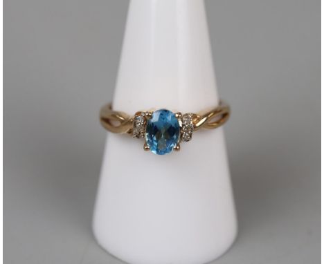 Gold blue topaz &amp; diamond set ring - Size P