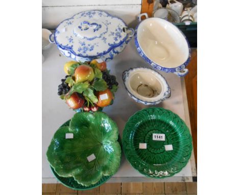 A quantity of assorted ceramic items including Wedgwood and other majolica green glazed leaf plates, Italian pottery fruit ce