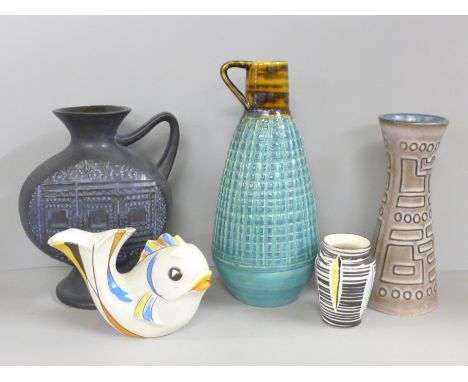 Five West German vases; 350 25, Bay Keramik pedestal ceramic vase 297-20, fish shaped vase, etc. (fish vase a/f) 