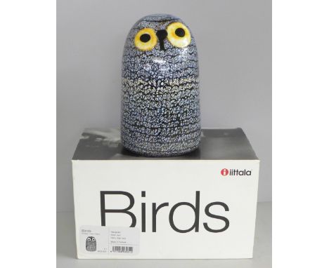 An iitala glass 'Birds by Toikka' collection, Riihipöllö Barn Owl, 155 x 100mm, made in Finland, boxed, with leaflet 