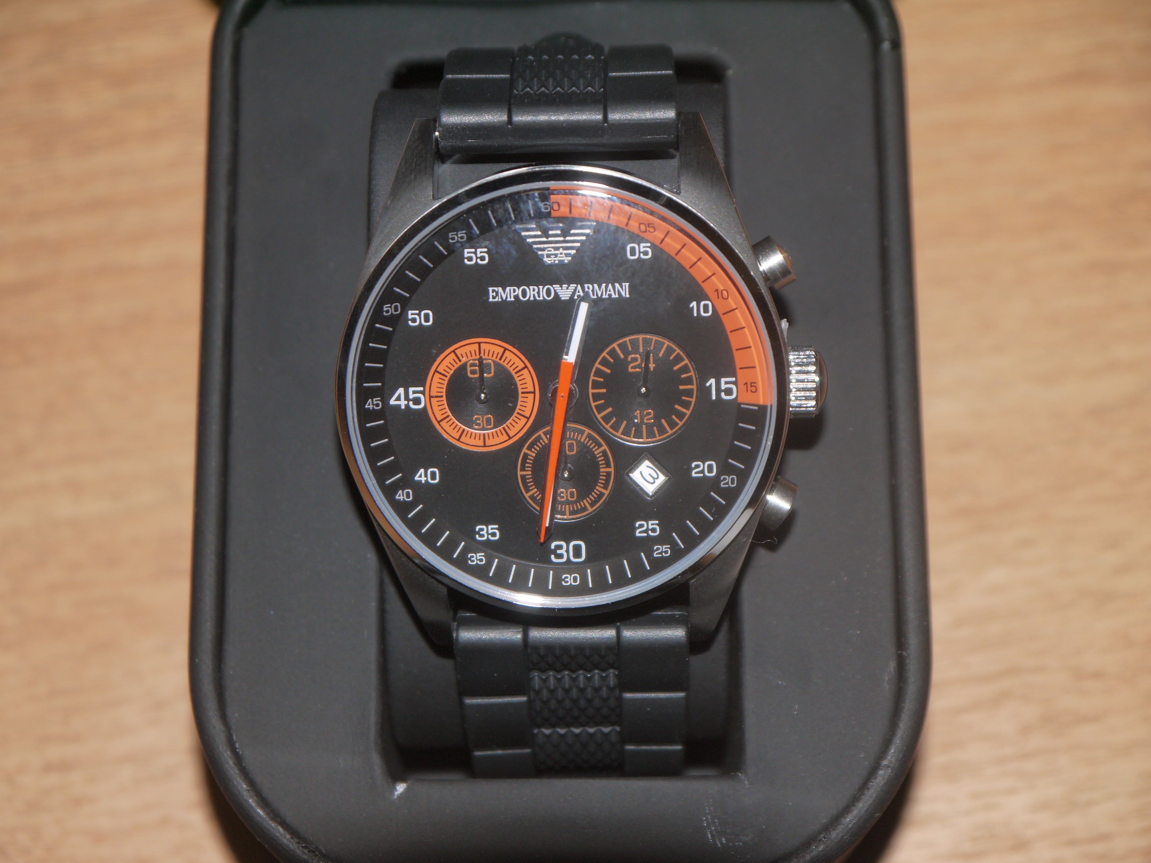 ar5878 armani watch