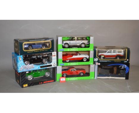 Eight 1:18 scale diecast model cars by Maisto, NEX, etc, including a Hummer and Land Rover models. Boxed, G-VG. 