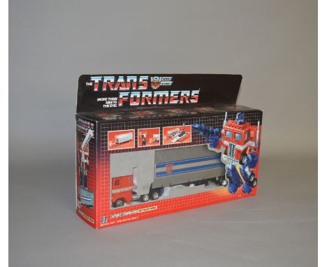 Hasbro Transformers G1 Autobot Commander Optimus Prime. Complete and E with instruction booklet and catalogue leaflet and VG 