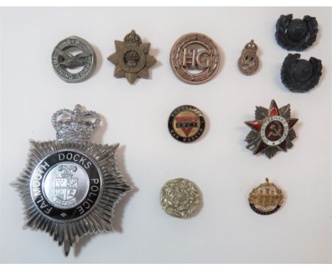Small Selection of WW2 Plastic Badgesconsisting grey plastic, KC WLA Proficiency.  Pin absent ... Grey plastic Women's Home G