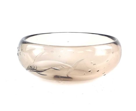 Edward Hald for Orrefors, Swedenan engraved glass bowl decorated with fish with bubbles, topaz colourway, signed 'Orrefors, H