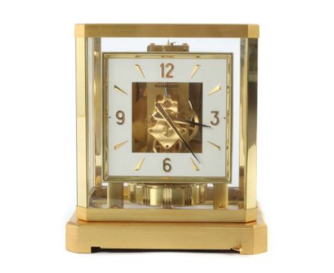 Jaeger LeCoultre-Tischuhr Atmos VISchweiz, um 1958-1968, Drehpendeluhr, Kaliber 528, nummeriert 181439, vergoldetes Messing, 