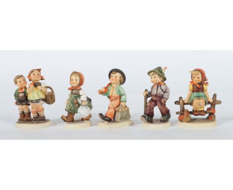 5 Hummel-FigurenW. Goebel, Rüdental, meist 1990er Jahre, best. aus: "Wanderbub", Modellnr. 11 2/0; "Mutters Liebste", Modelln