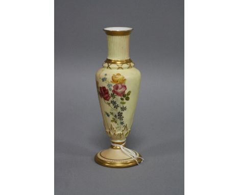 A ROYAL WORCESTER BLUSH IVORY BUD VASE, shape No.1726, Rd.No.227601, puce factory mark, height approximately 17cm