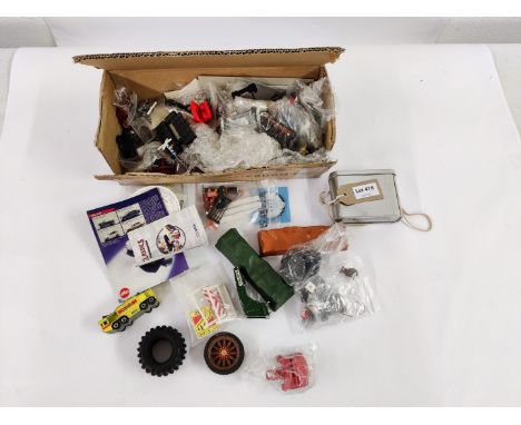 Manufacturer  - N/A | Description - Box Of Assorted Parts &amp; Spares | Stock Code - N/A | Notes - None| Scale - N/A | Certi