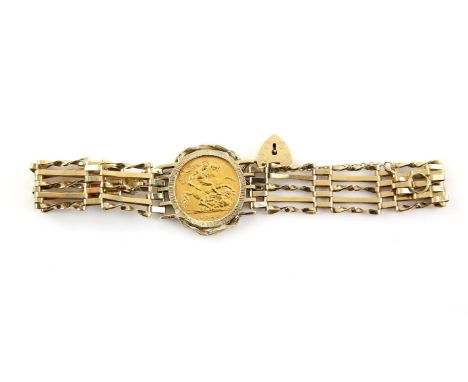 Vintage gate bracelet with heart padlock clasp, and a safety chain, in 9 ct yellow gold, set with a Queen Elizabeth II half s