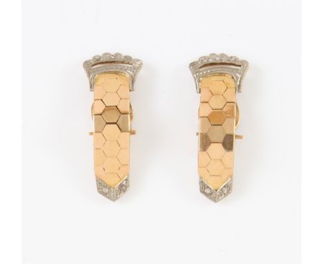 Vintage ear clips, with a honeycomb articulated link, in tested 9 ct rose gold, with a crown motif at the top, each set with 