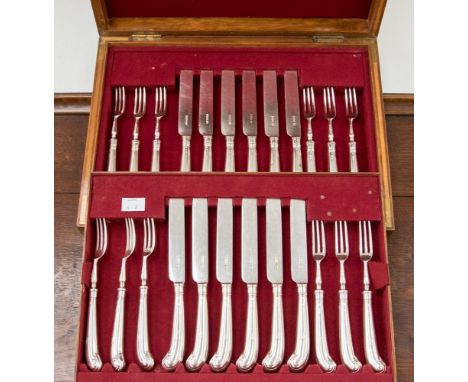 Canteen of silver, pistol handled fruit knives and forks, hallmarked Sheffield 1905, maker George Howson (1)