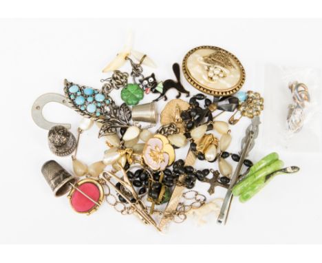 Two silver thimbles, a silver chain bracelet, a silver and marcasite ring, a yellow metal surround hard stone cameo, an ename