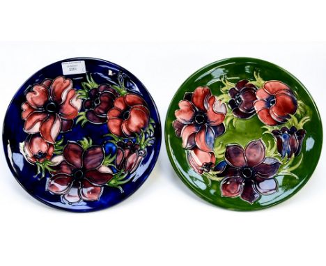 Moorcroft anemone plates, green ground and blue ground (2) 