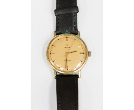 An Omega gentlemen's manual gold plated wristwatch 