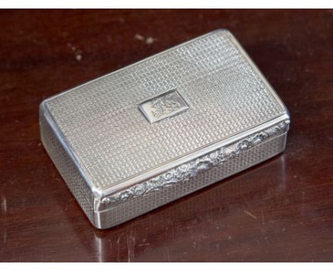 A George IV silver snuff box engine turned with gilt interior, Birmingham 1826, maker: John Bettridge 