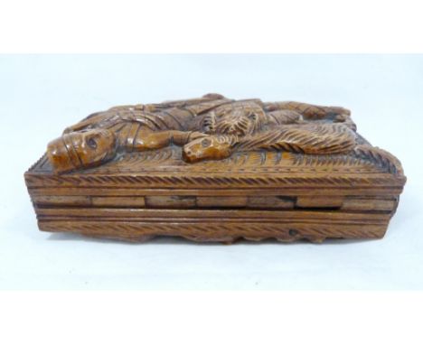 Scottish carved sycamore blind man's table snuff box, 19th century, carved with figures relating to Robert Burns to the hinge