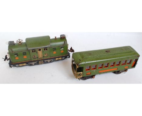 Lionel green 0-4-0 electric outline loco with one fixed pantograph with lamps both ends no. 254 various marks to cab roof (F)