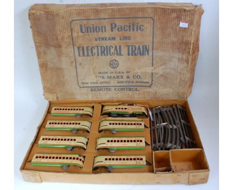 Marx USA Union Pacific streamline, cream and green electric loco and seven coaches, assortment of track (E-BP) with instructi