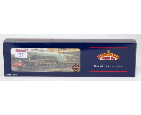 A Bachmann 32-553 BR lined blue early emblem class A1 engine and tender No. 60161 'North British' (NM-BNM)