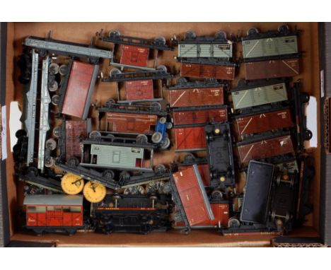 A tray of approx. 43 Hornby-Dublo wagons, mix of metal &amp; plastic wheels, all unboxed. A variety of wagons but including o