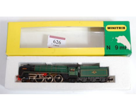 A Minitrix N gauge Ref 2037 BR green Britannia class engine and tender (NM-BG)